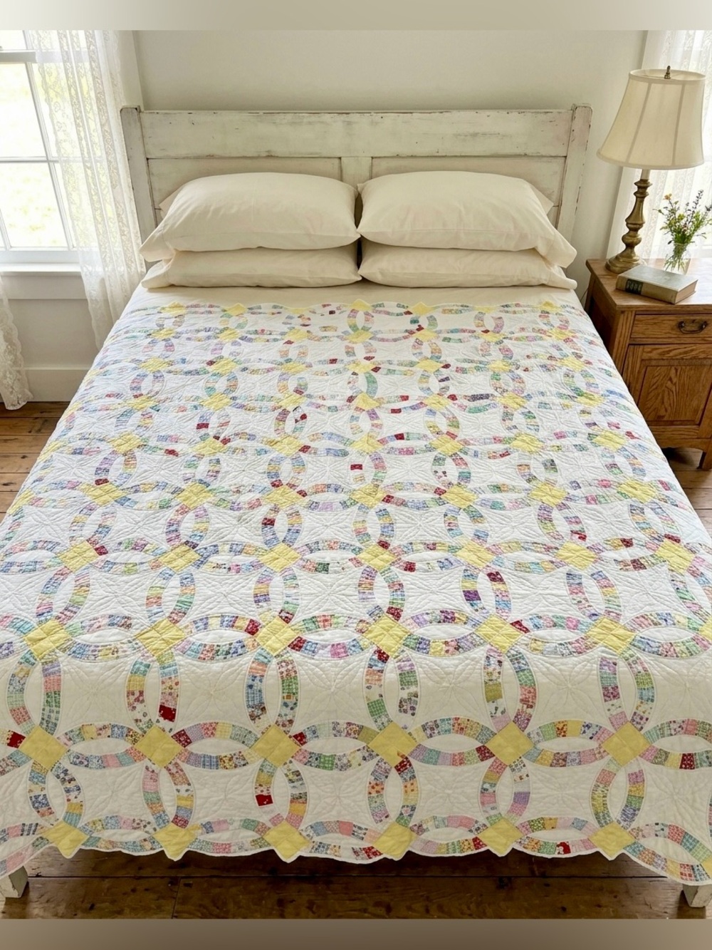 Vintage 1930s Handmade Double Wedding Ring Quilt - Scalloped Queen/king 93x104 - Picture 3 of 6